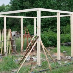 Hogyan építsünk egy pavilon az országban saját kezűleg fokozatosan képek és videó az építési improvizált (pavilon) Hogyan építsünk egy pavilon az országban saját kezűleg fokozatosan képek és videó a kialakítása épület