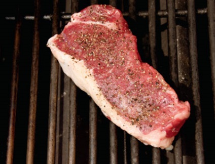 Főzni marha steak a grill 5 szabályok
