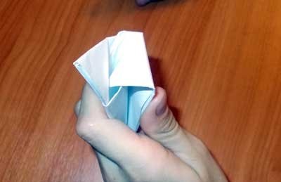 Hogyan lehet a papír karom, mint a Wolverine vagy Freddi Kryugera (karmok) Hogyan lehet a papír karom, mint a Wolverine vagy Freddi Kryugera