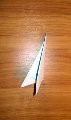 Hogyan lehet a papír karom, mint a Wolverine vagy Freddi Kryugera (hogyan lehet papírt karmok mikron) Hogyan lehet a papír karom, mint a Wolverine vagy Freddi Kryugera