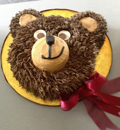Hogyan készítsünk egy tortát alakja egy medve