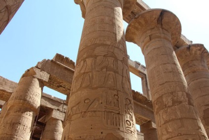 Karnaki templom, Egyiptom, leírás, fotó, hol van a térképen, hogyan juthat