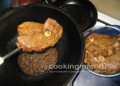 Sült burgonya a húst egy üst - főzés férfiak
