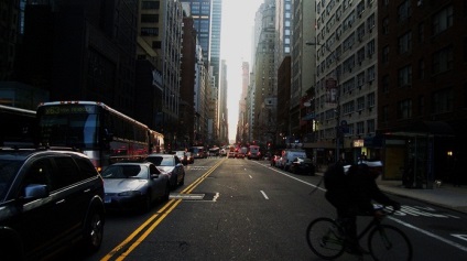 A kontrasztos területek New York legszegényebb, bűnöző, veszélyes területekre, és a legjobb, tekintélyes, (a legtöbb) A kontrasztos területek New York legszegényebb, bűnöző, veszélyes területekre, és a legjobb, tekintélyes,