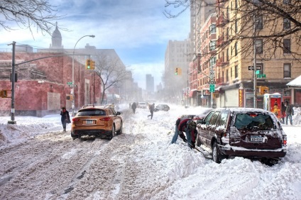 A kontrasztos területek New York legszegényebb, bűnöző, veszélyes területekre, és a legjobb, tekintélyes, (gyenge) A kontrasztos területek New York legszegényebb, bűnöző, veszélyes területekre, és a legjobb, tekintélyes,