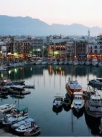 Larnaca - útmutató, fotók, látnivalók (ruha Dubai turisták) Larnaca - útmutató, fotók, épületek