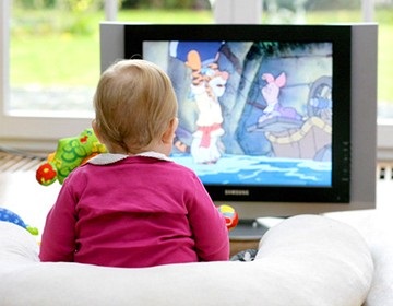 A Can I tévézni csecsemőkön tényleges kárt és mítoszok