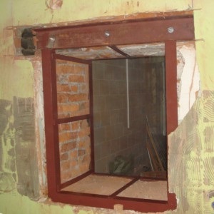 Az ablak nyílást a téglafal - egység falazat, videó