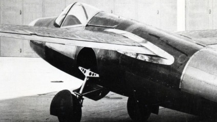 Az első utasszállító repülőgép a világon és Magyarországon, az első szovjet repülőgépet jet