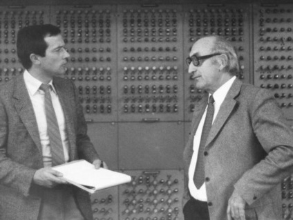 Háttér informatikai fejlesztés az írás, számolás és számrendszerek (számla) Háttér informatikai fejlesztés az írás, számolás és számrendszerek