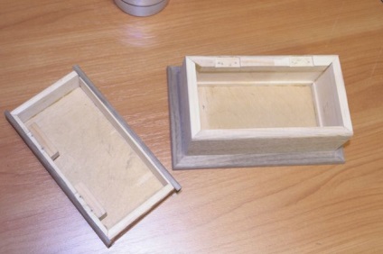 A doboz fából készült kezed, csináld magad a (kar) A doboz fából készült kezüket DIY