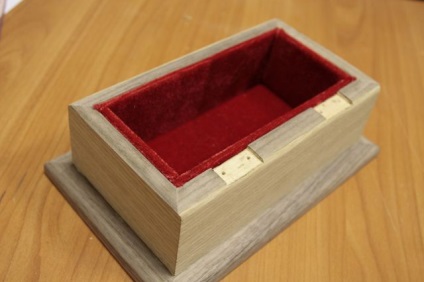 A doboz fából készült kezed, csináld magad a (kar) A doboz fából készült kezüket DIY