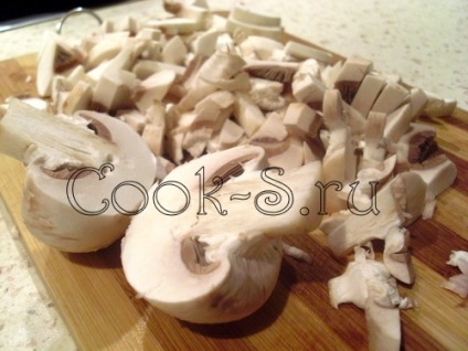 Puff csirkével és gombával - lépésről lépésre recept fotókkal és sütemények (Puff csirkével és gombával recept) Puff csirkével és gombával - lépésről lépésre recept fotókkal és sütemények