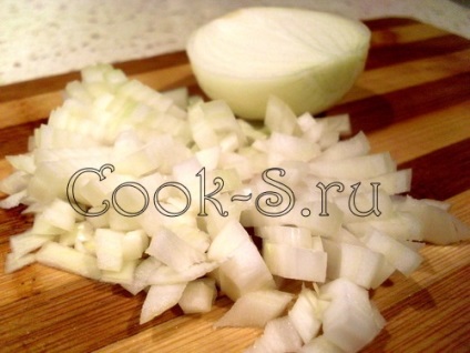 Puff csirkével és gombával - lépésről lépésre recept fotókkal és sütemények (leveles tészta csirkével és gombával) Puff csirkével és gombával - lépésről lépésre recept fotókkal és sütemények