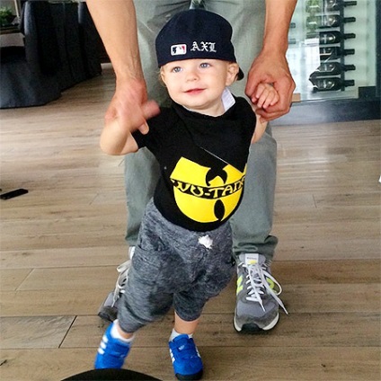 Stílus csillag gyerek fiú Fergie és Josh Duhamel - Axl, hello! Oroszország