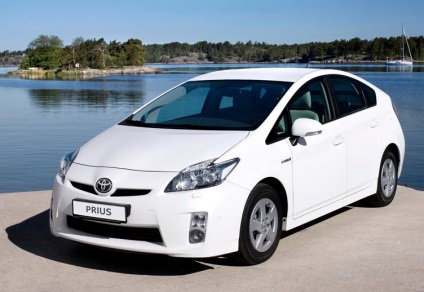 Toyota Prius hibrid leírások, ár, fotó