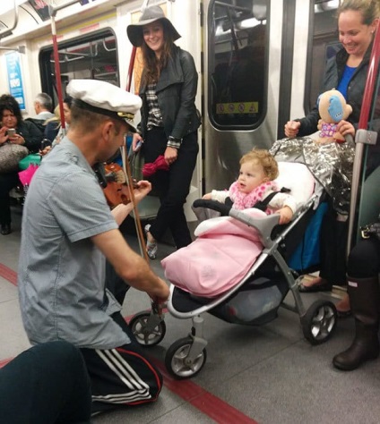 20 Фотографій, які переконають вас у тому, що метро - найдивніше місце на землі