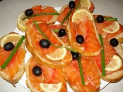 Szendvics lazac (szendvicsek) Szendvics lazac