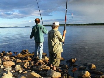 Dam - nyári halászat a feeder és úszó jelentések felülvizsgálata csali és kezelni a finn öböl helyekre
