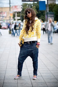 Jeans hasa - a trend a szezon, a művészet, hogy egy nő