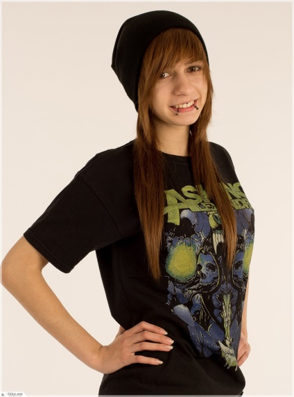 Fake-mm - Bolt Bolt, vagy nem ez a kérdés! (Merch) Fake-mm - Bolt Bolt, vagy nem ez a kérdés!