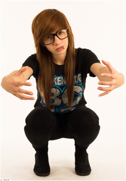 Fake-mm - Bolt Bolt, vagy nem ez a kérdés! (Merch) Fake-mm - Bolt Bolt, vagy nem ez a kérdés!