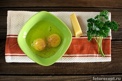 Olasz tojás leves - strachatella, egyszerű receptek