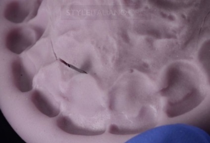 Gyártása szilikon titkos kulcs (fogpótlás) Gyártása szilikon kulcs titok
