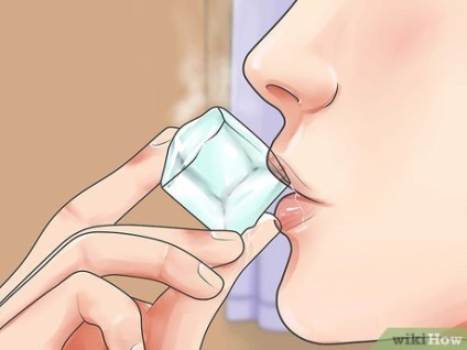 Як швидко позбутися від прищів навколо губ