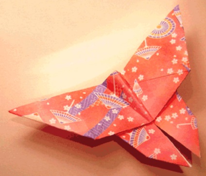 Melyek a rendszerek origami papír lepkék, hogyan lehet egy origami pillangó