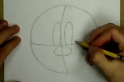 Hogyan kell felhívni Minnie Mouse (sorsolás) Hogyan kell felhívni Minnie Mouse