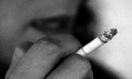 Hogyan lehet törölni a füstös belseje (autó) Hogyan tisztítható füstös szalon