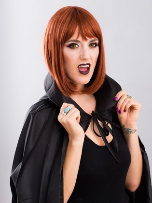 Hogyan készítsünk egy kép egy vámpír Halloween jelmez fotók a lányok és a fiúk (image) Hogyan készítsünk egy kép egy vámpír Halloween jelmez fotók a lányok és a fiúk