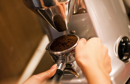 Hogyan lehet a helyes eszpresszó (espresso, hogy a jobb oldalon) Hogyan lehet a megfelelő espresso