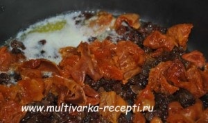 Burgonya cukkini multivarka (multivarka) A burgonya és a cukkini multivarka