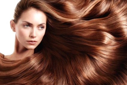 Keratin hajkiegyenesítő és hajátültetés (hajkiegyenesítő hasznosítás) Keratin hajkiegyenesítő és haj javítás