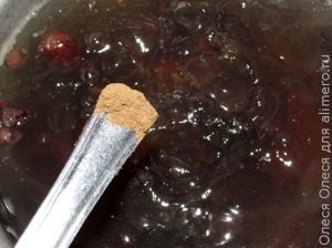 Befőttek dátumok (aszalt gyümölcs) Kompót szárított gyümölcsök dátumok