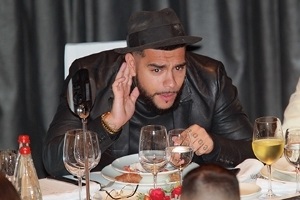 Kultúra & amp; showbiznisz Filipp Kirkorov rendezni a konfliktust Timati - média expressz (Philippe) Kultúra & amp; showbiznisz Filipp Kirkorov rendezni a konfliktust Timati - média kifejezni