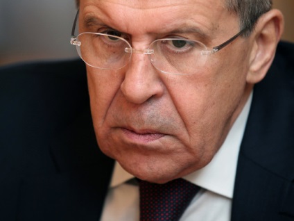 Lavrov tanított egy jó lecke áthajolt az asztalon, újságíró, aki hozta meg, így politikai
