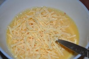 Makaróni gratin sajttal és paradicsom (makaróni csőben) Makaróni rakott paradicsommal és sajttal