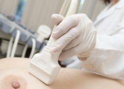 Mammográfia és az ultrahangos emlő (mammográfia) Mammográfia és az emlő ultrahang