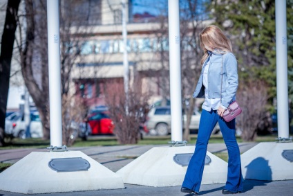 Divatos kiszélesedő farmer (Denim Jeans-fenék) Divatos farmer kiszélesedő