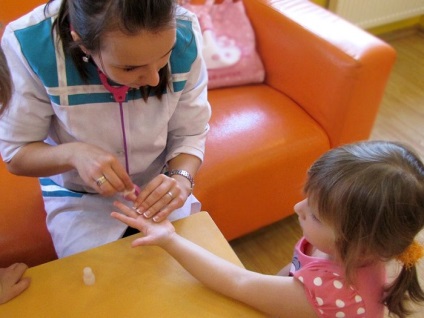 Alacsony hemoglobin egy gyerek akár egy évig, vagy a csecsemők, mit kell csinálni (Éppen) Alacsony hemoglobin egy gyerek akár egy évig, vagy a csecsemők, mit kell tenni