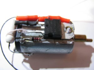 Reinvent trimmer, hajvágó, amit nem lehet néma (trimmer) Reinvent trimmer, hajvágó, amit nem lehet néma