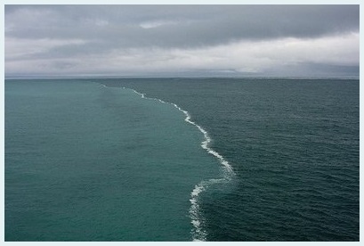 Miért ne keverjük össze a vizet az Atlanti-óceán és a Földközi-tenger találkozott Gibraltár