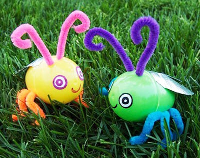Crafts tojásokból Kinder Surprise (Meglepetés Kinder kézművesség) Kézműves Kinder Meglepetés tojás