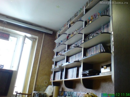 Polcok a kezüket (1 opció, egy dvd-meghajtó) (opcionális) Polcok a kezüket (1 opció, egy dvd-meghajtó)