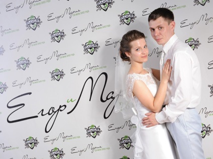 Fali Press esküvő - egy érdekes csere fotó fal az oszlop esküvői fotózás - svadbalist