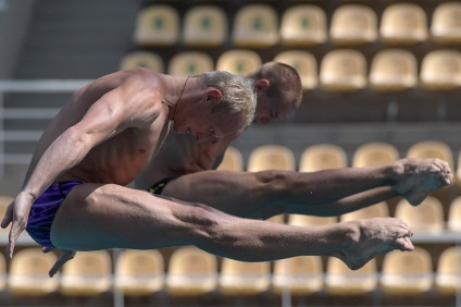 Diver Zakharov és kovácsok mondták, miért nem repül ki az olvadás - magyar újság