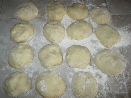 Pite csirke - lépésről lépésre recept fotó (lépésről lépésre receptek) Pite csirke - lépésről lépésre recept fotók